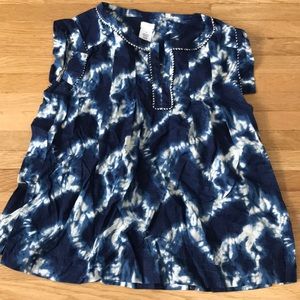 Light and airy Girl’s blouse